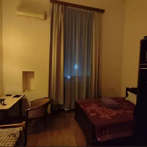 Lucky Hostel